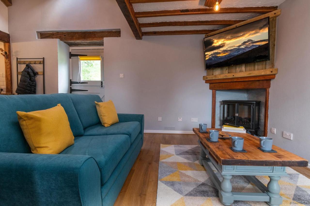 Bryn-crug The Barn At Geufron Farm - Dog Friendly - Nr Tywynヴィラ エクステリア 写真